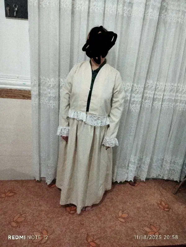 کت دامن|لباس|رامهرمز, |دیوار