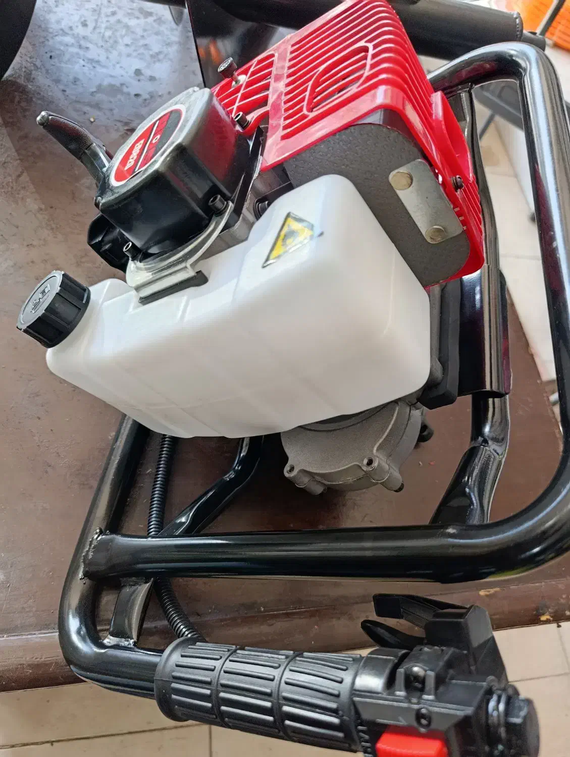 چاله کن ارس ماشین مدل ۸۲سی سی|ماشینآلات صنعتی|اصفهان, اشکاوند|دیوار