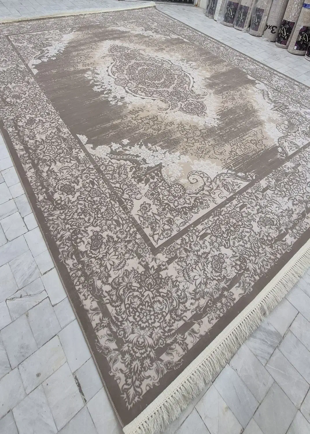 فرش کاشان ۱۲۰۰شانه|فرش|قم, علی آباد|دیوار