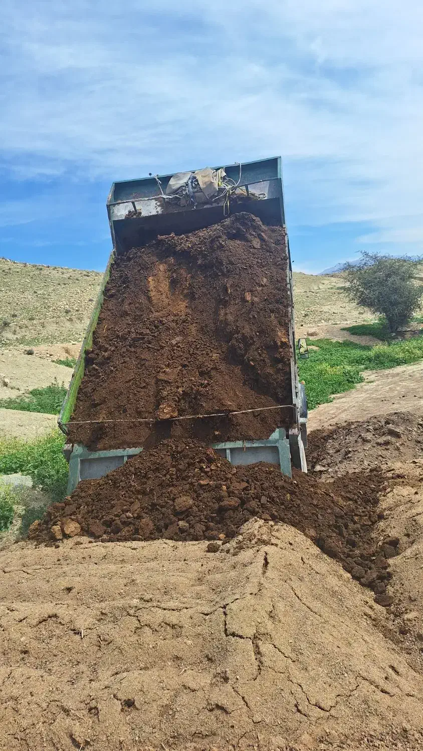 فروش کود حیوانی|خدمات باغبانی و درختکاری|کازرون, |دیوار