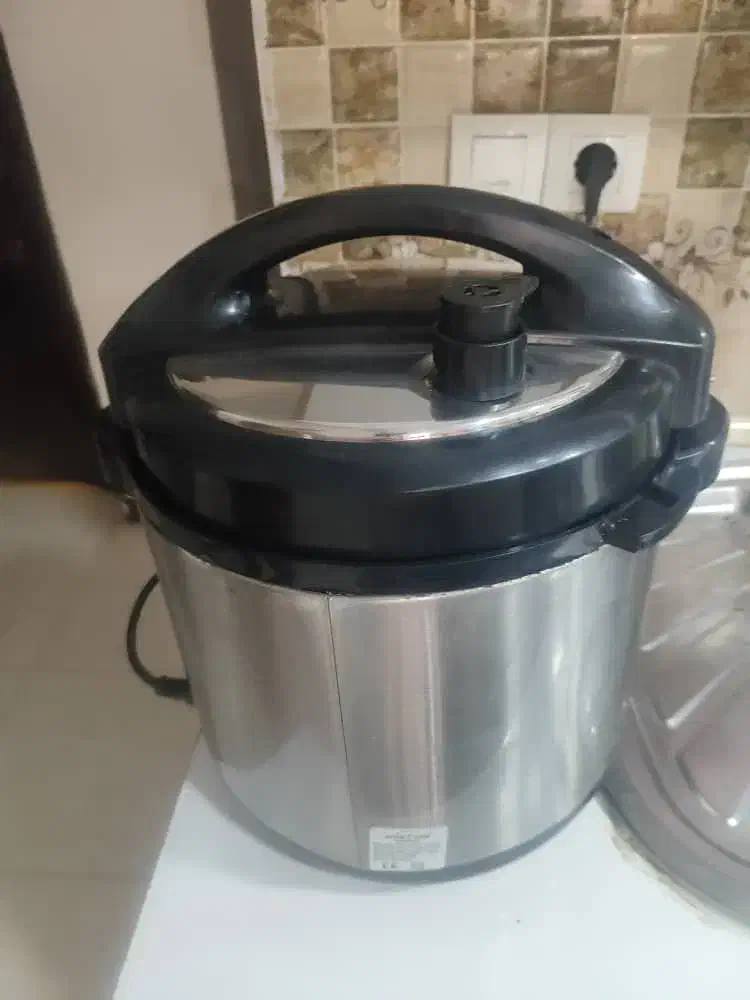 زودپز|ظروف پخت‌وپز|شیراز, شهرک فرهنگیان|دیوار