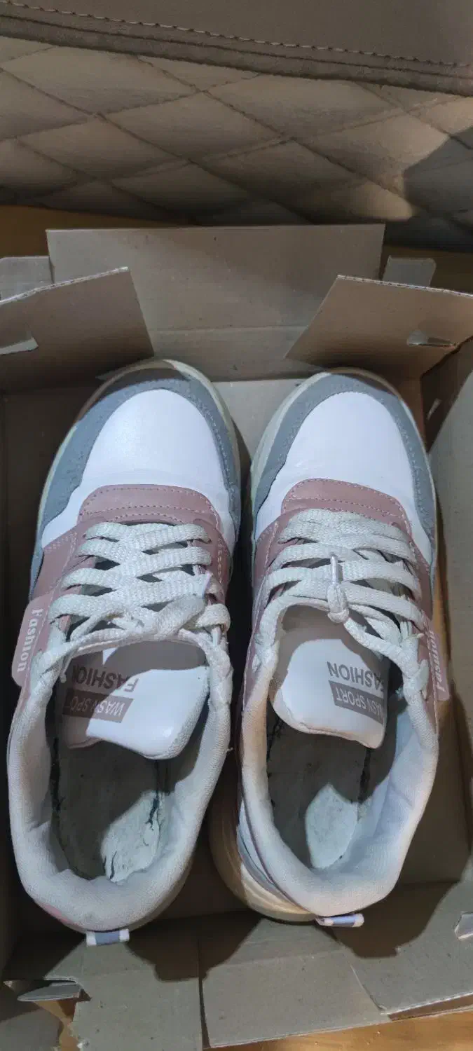 در حد نو سایز 39|کیف، کفش، کمربند|باوی, |دیوار