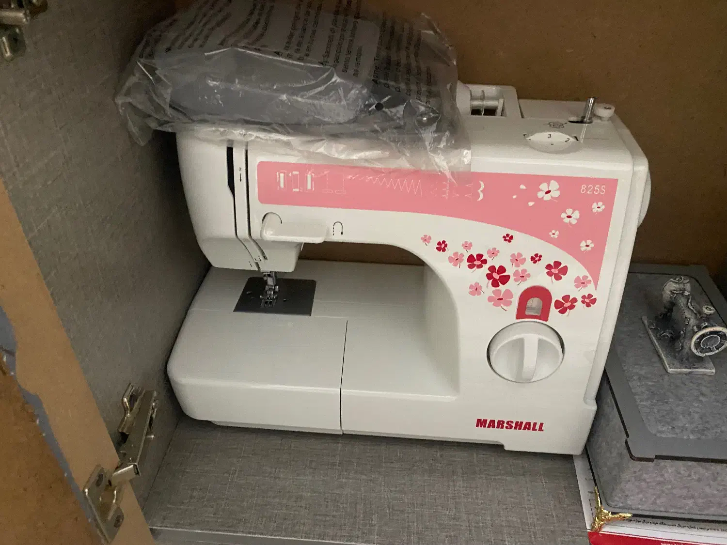 چرخ خیاطی برقی  مارشال|چرخ خیاطی و ریسندگی|سمنان, |دیوار