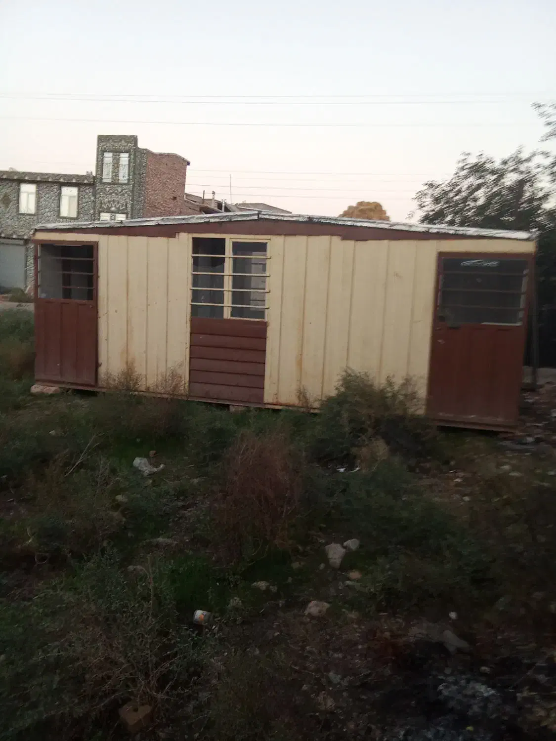 کانکس|عمده‌فروشی|شوط, |دیوار