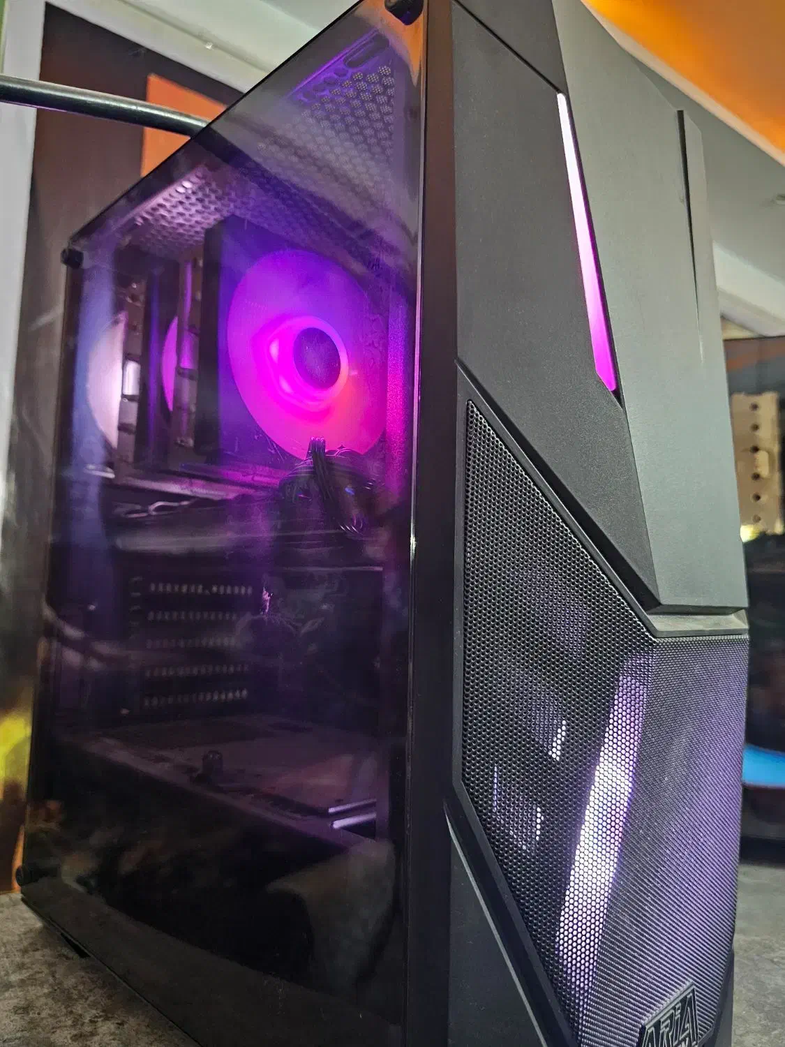 کیس گیمینگ خیلی قوی|رایانه رومیزی|ایلام, |دیوار