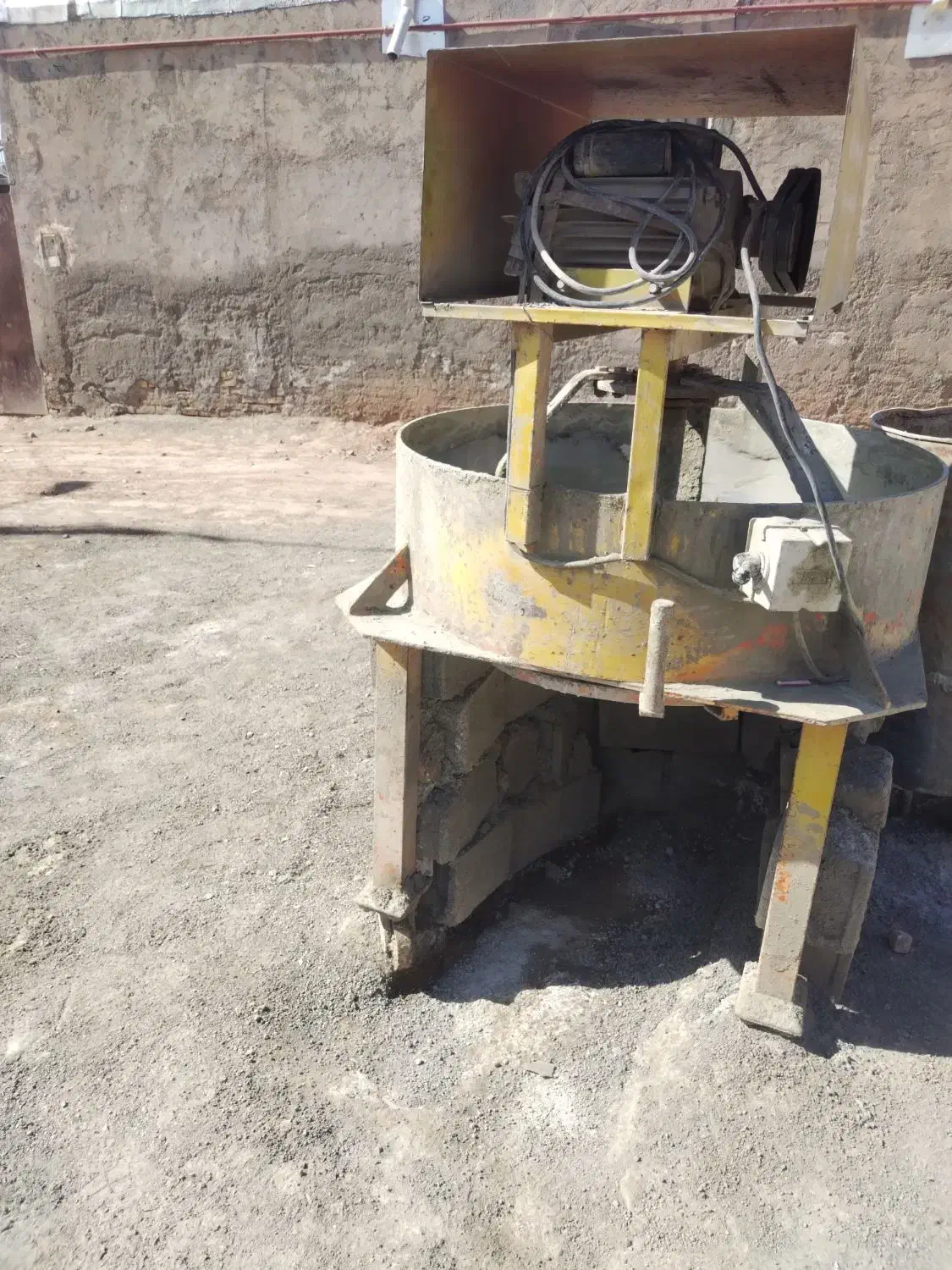 دستگاه بلوک میز ویبره قالب موزاییک|ماشینآلات صنعتی|عطاملک, |دیوار