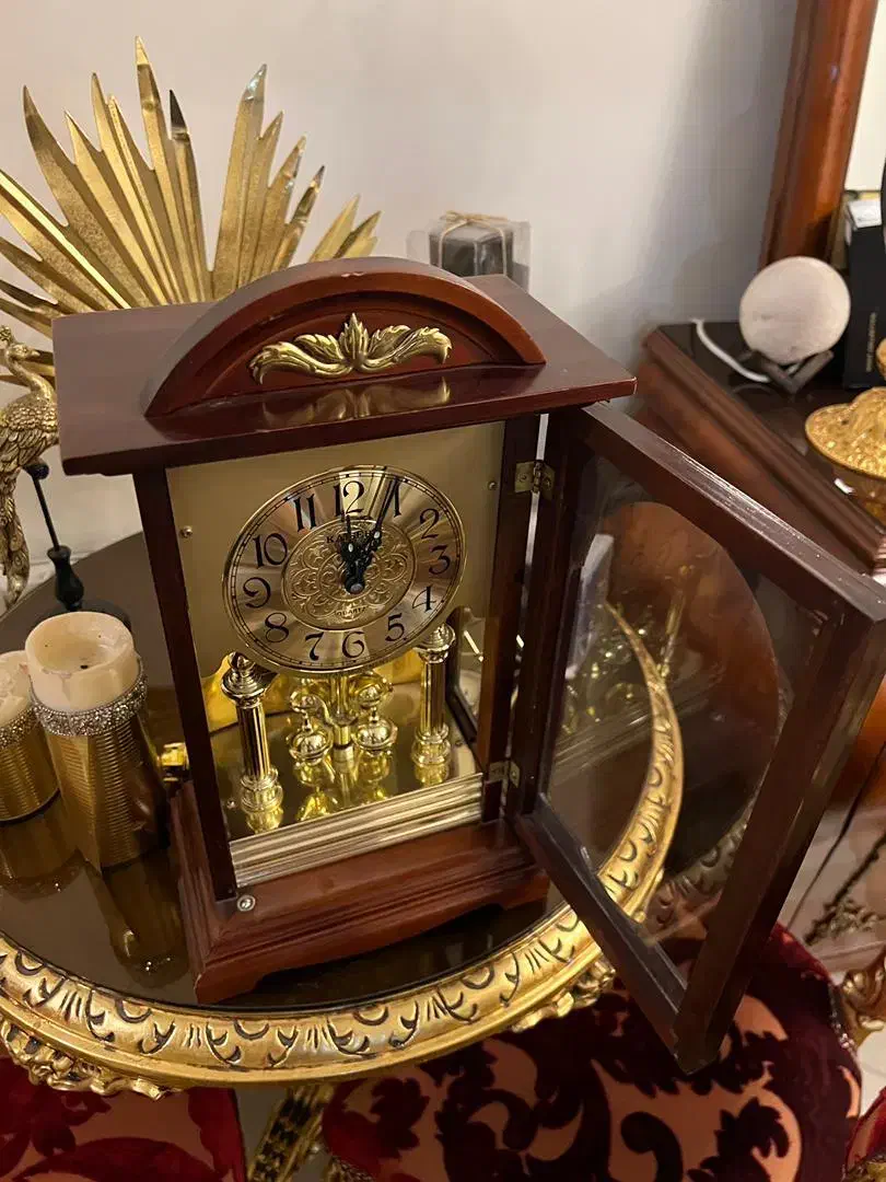 ساعت کلکسیونی چوب راش قدمت بالا|کلکسیون اشیاء عتیقه|کرج, شهرک بنفشه|دیوار