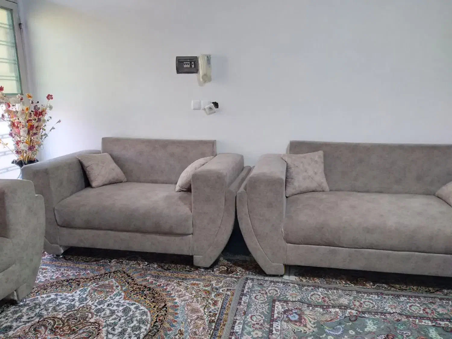 مبل|مبلمان خانگی و میز عسلی|نی‌ریز, |دیوار