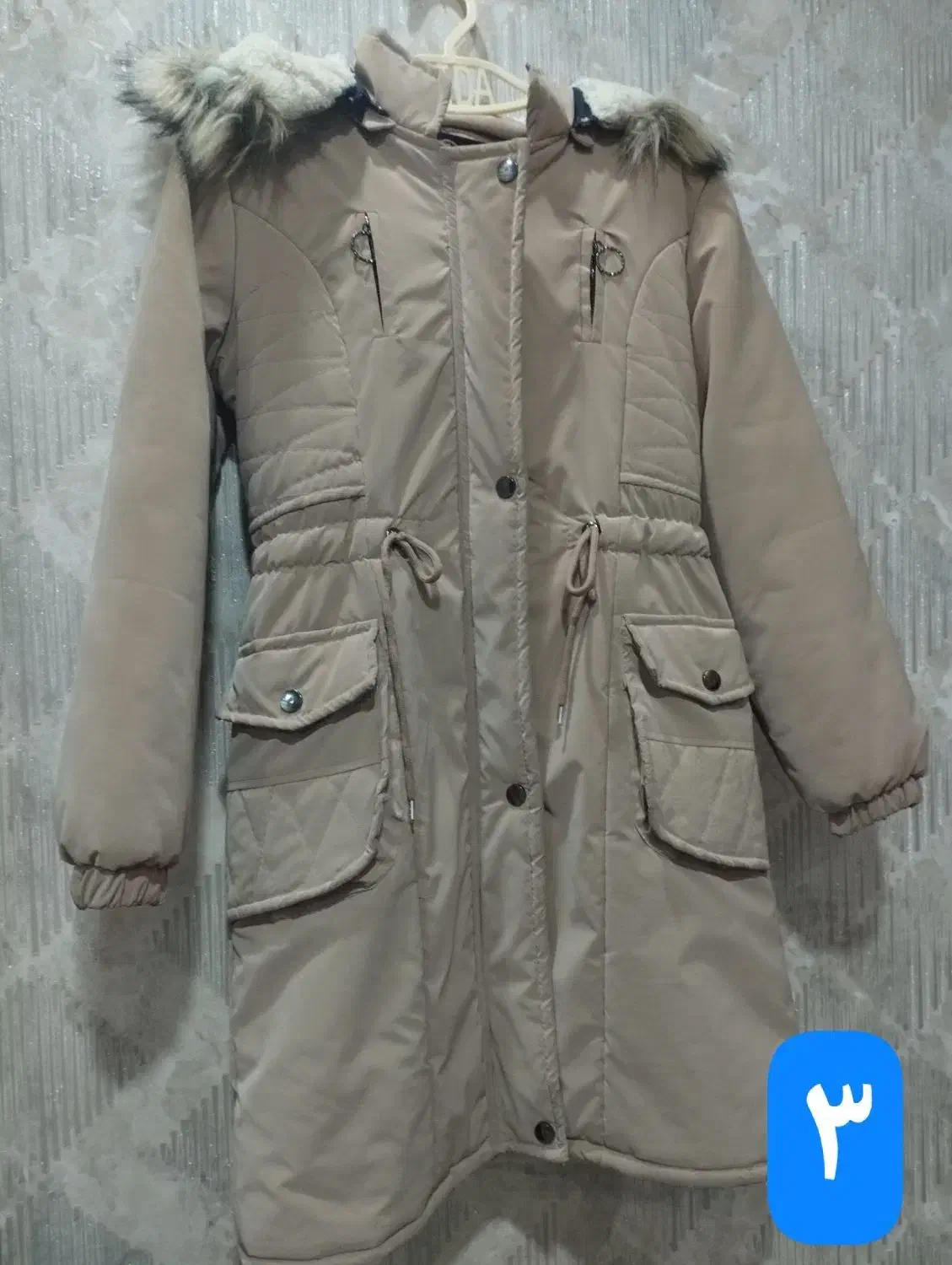 لباس دخترانه و زنانه|لباس|قروه, |دیوار