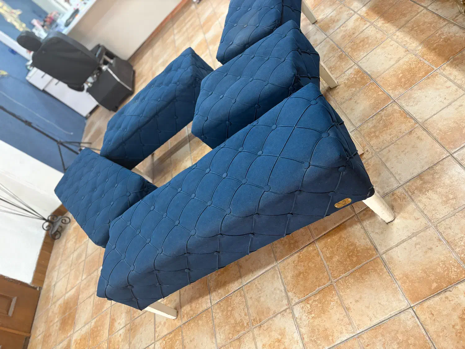 مبل سالنی|آرایشگاه و سالن‌های زیبایی|رشت, آزادگان|دیوار