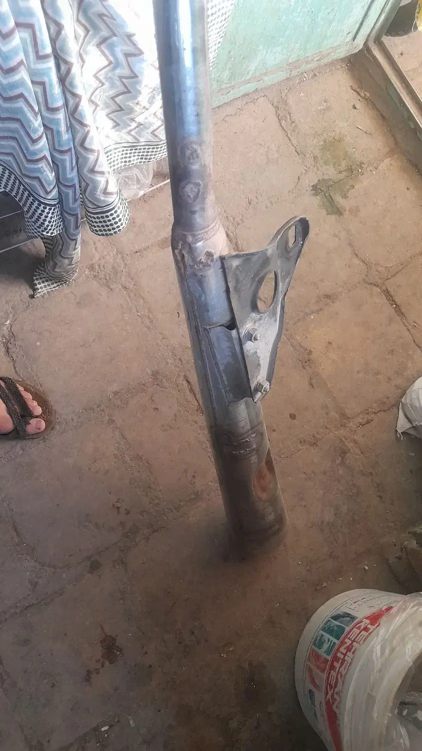 دو عدد اگزوز هوندا ۲۰۰|قطعات یدکی و لوازم جانبی|آران و بیدگل, |دیوار