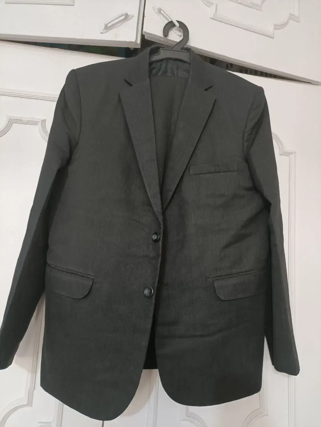 کت مردانه|لباس|اندیشه, اندیشه فاز ۲|دیوار