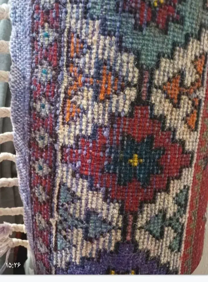 فرش یا قالی دستبافت|فرش|شاهین‌شهر, حافظ جنوبی|دیوار