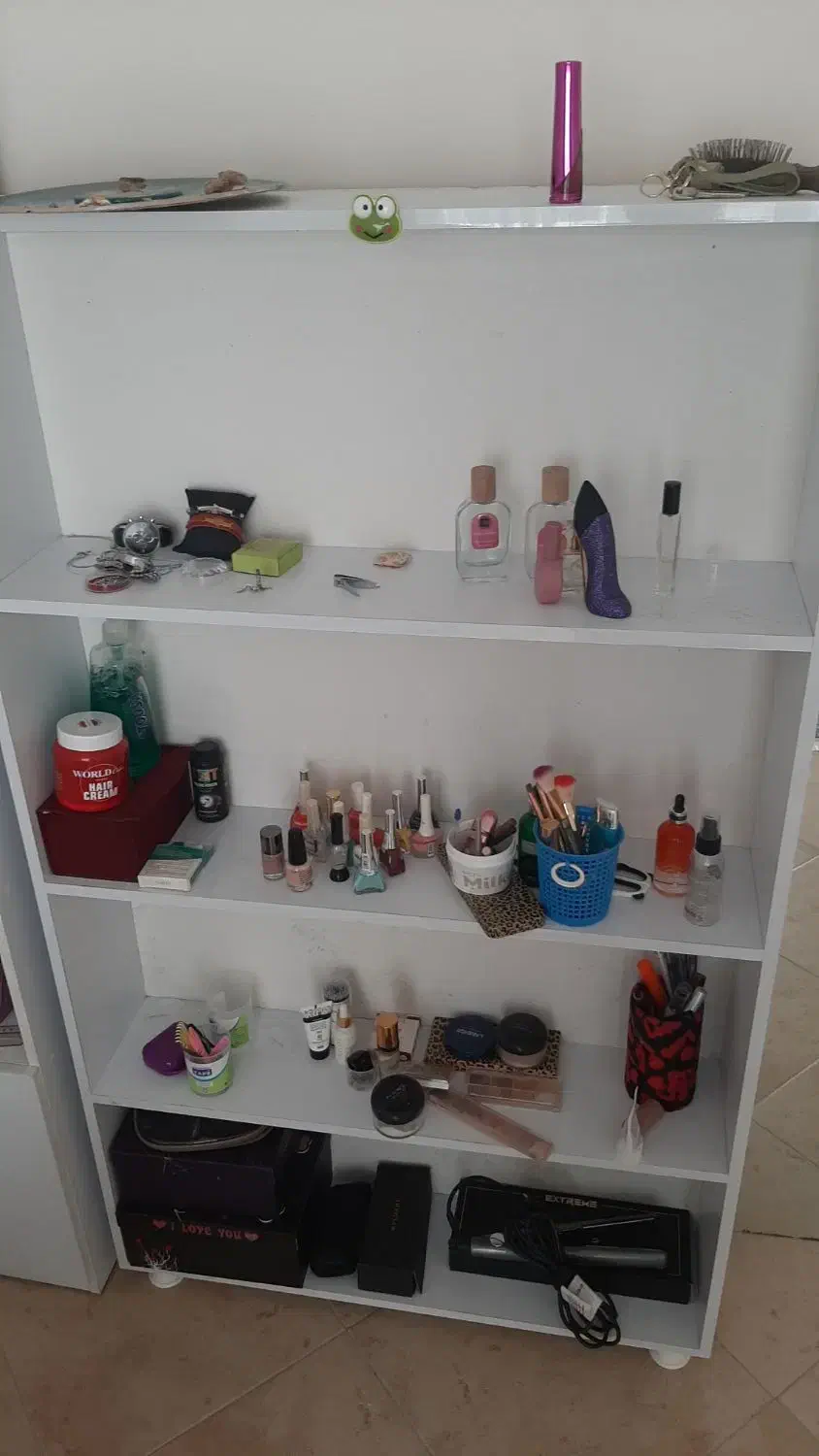 شلف چهار طبقه|کتابخانه، شلف، قفسه‌های دیواری|نوشهر, |دیوار