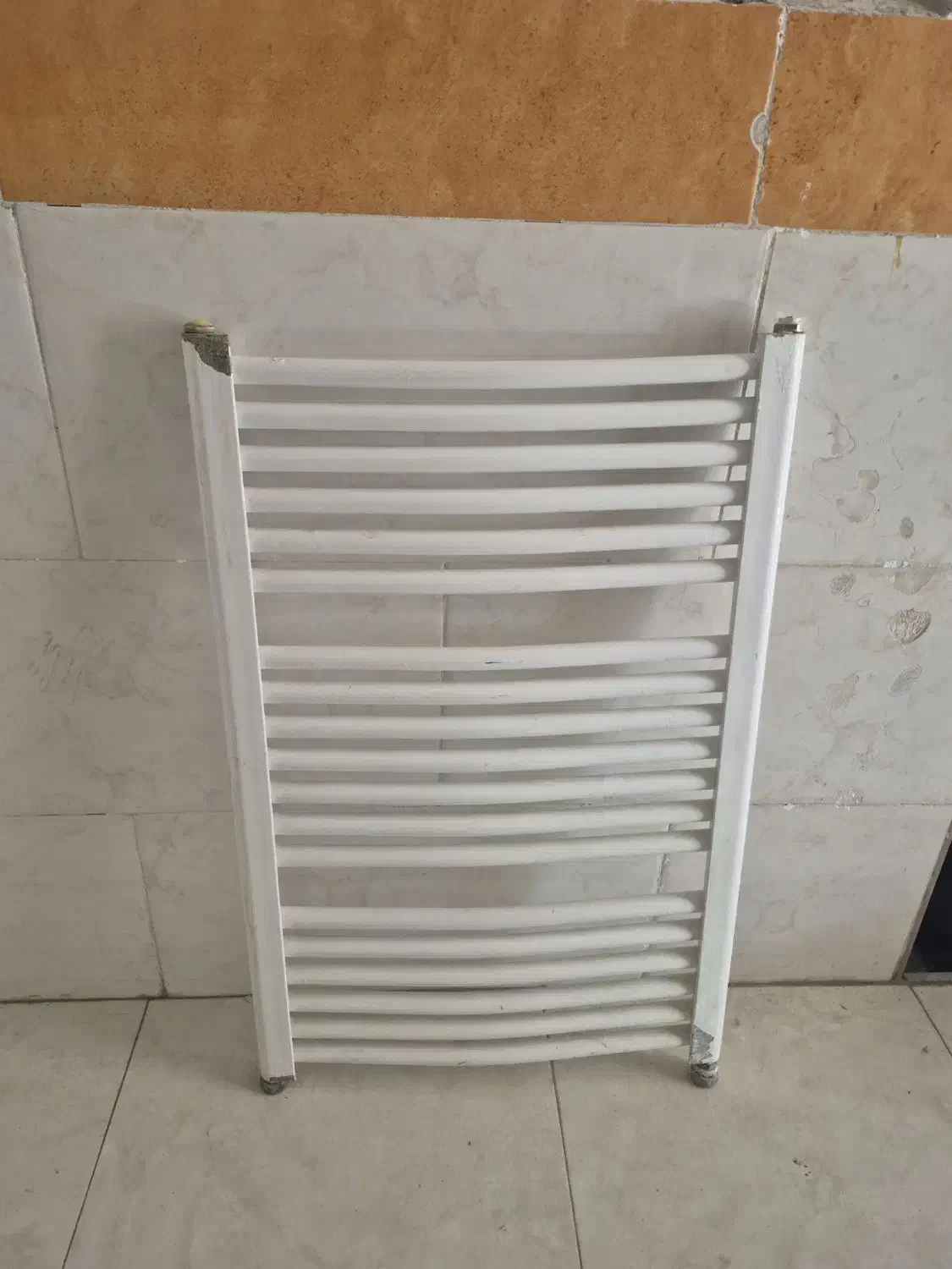 رادیاتور حمام|لوازم حمام|زنجان, |دیوار