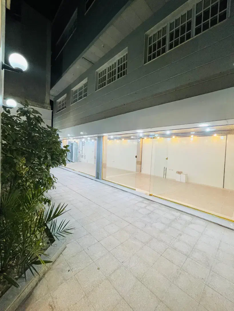 تجاری   صفائیه   ۵۵ متر   رهن و اجاره|اجارهٔ مغازه و غرفه|قم, صفائیه|دیوار