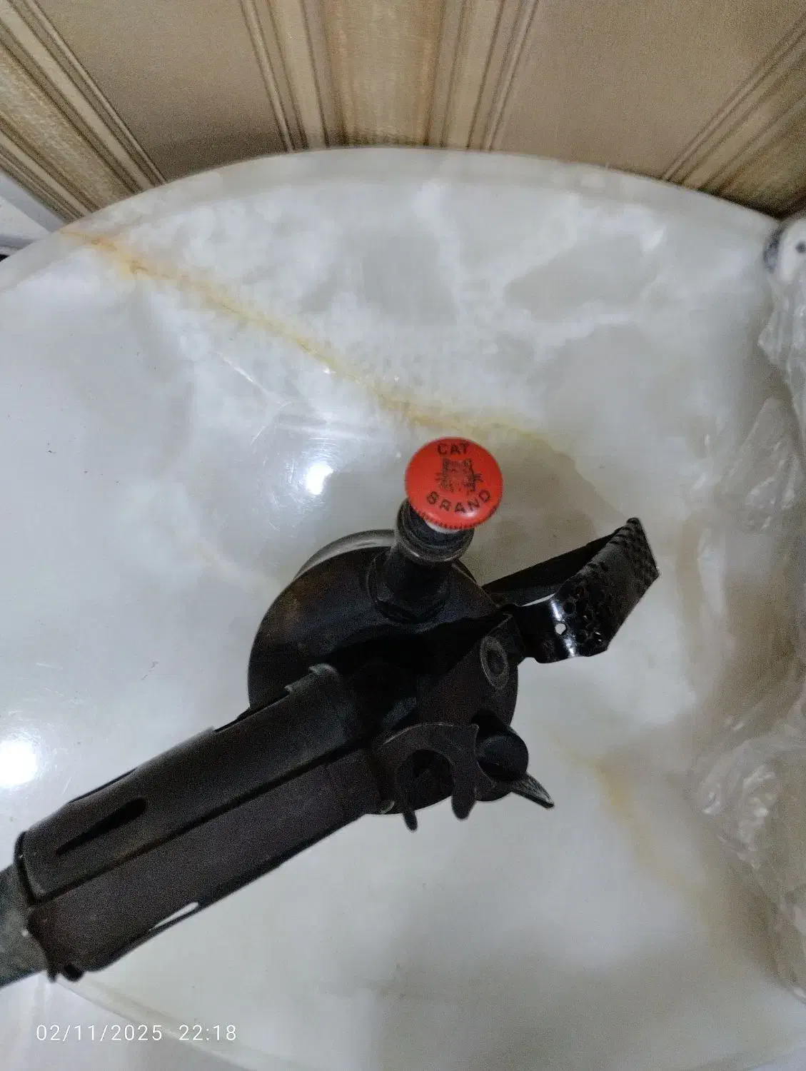 چراغ پریموس قدیمی برای 70سال پیش جنس برنج|کلکسیون اشیاء عتیقه|تهران, زرکش|دیوار