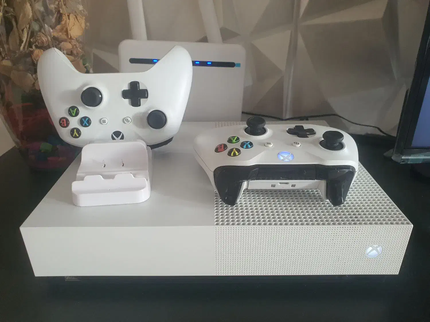 xbox one s یک ترا دو دسته|کنسول، بازی ویدئویی و آنلاین|آمل, |دیوار