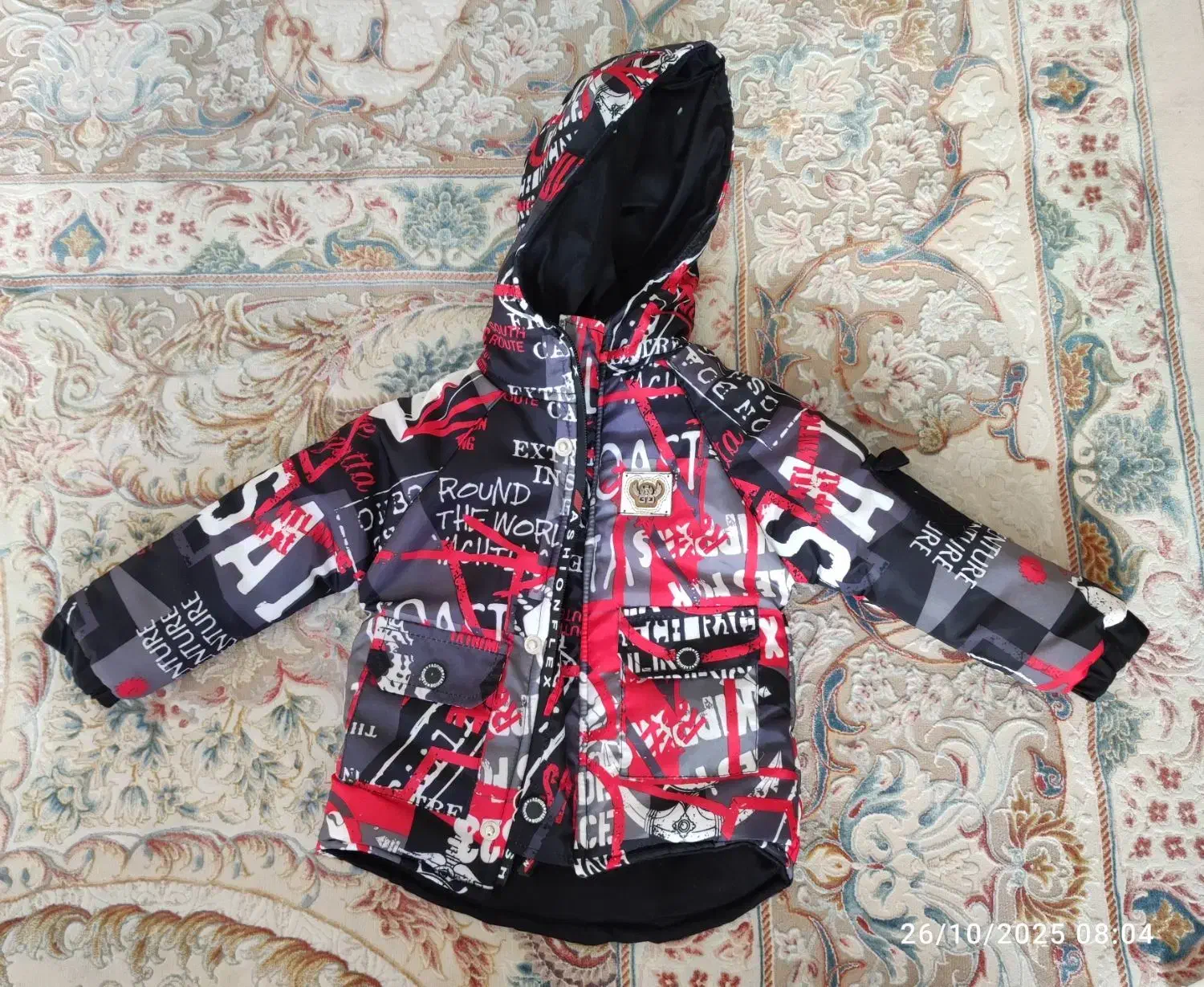 کاپشن و سویشرت بچگانه کاملا نو|کفش و لباس بچه|شیراز, شهرک سراج|دیوار