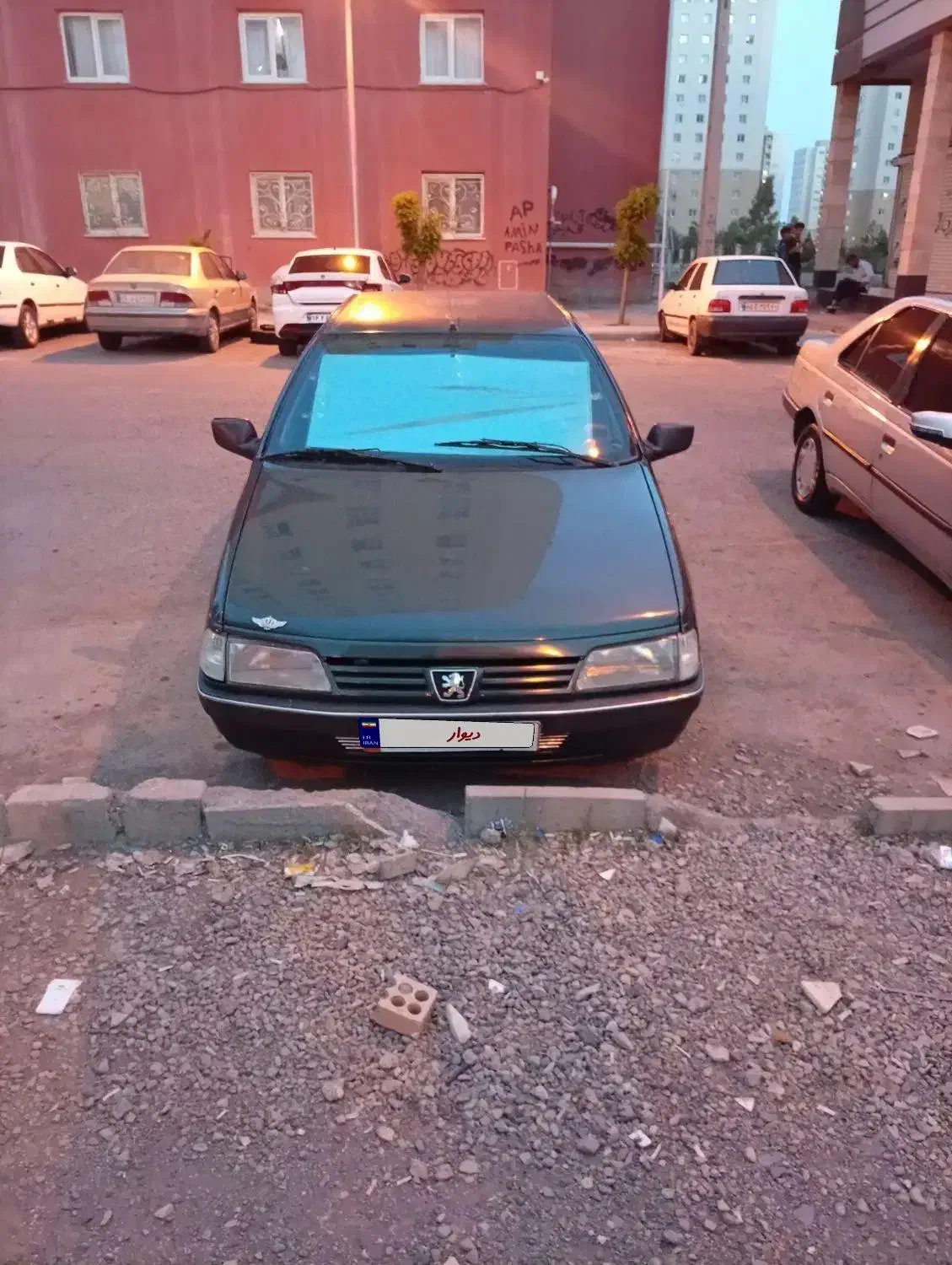 405|خودرو سواری و وانت|پرند, فاز ۵|دیوار