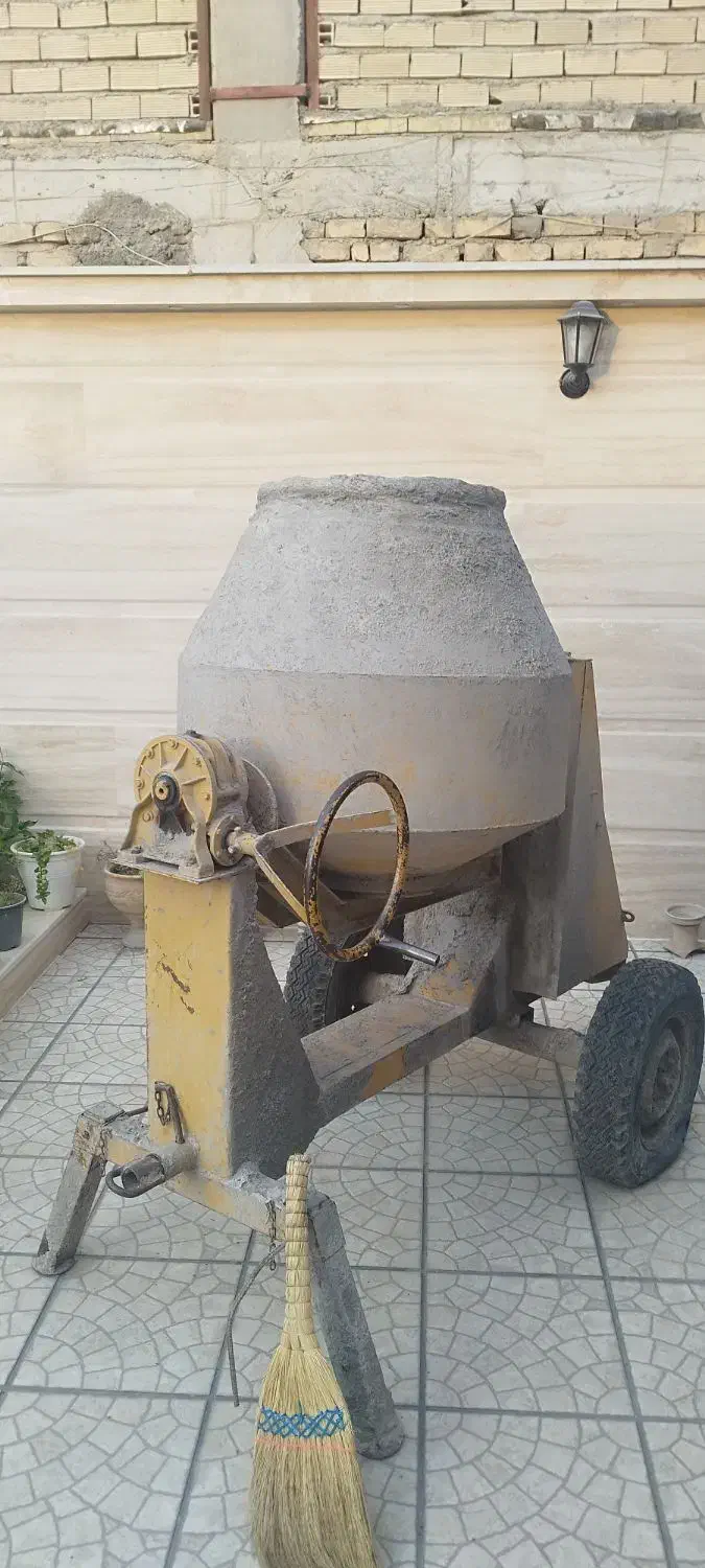 دستگاه میکسر بتن|مصالح و تجهیزات ساختمان|جیرفت, |دیوار