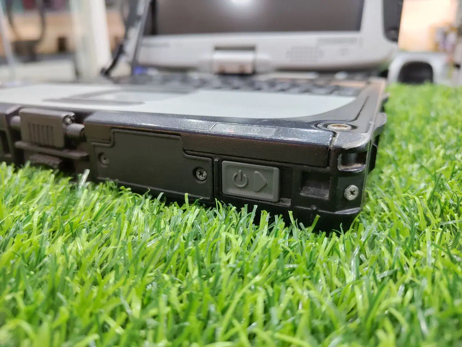 لپ تاپ ارتشی پاناسونیک|رایانه همراه|سبزوار, قائم|دیوار