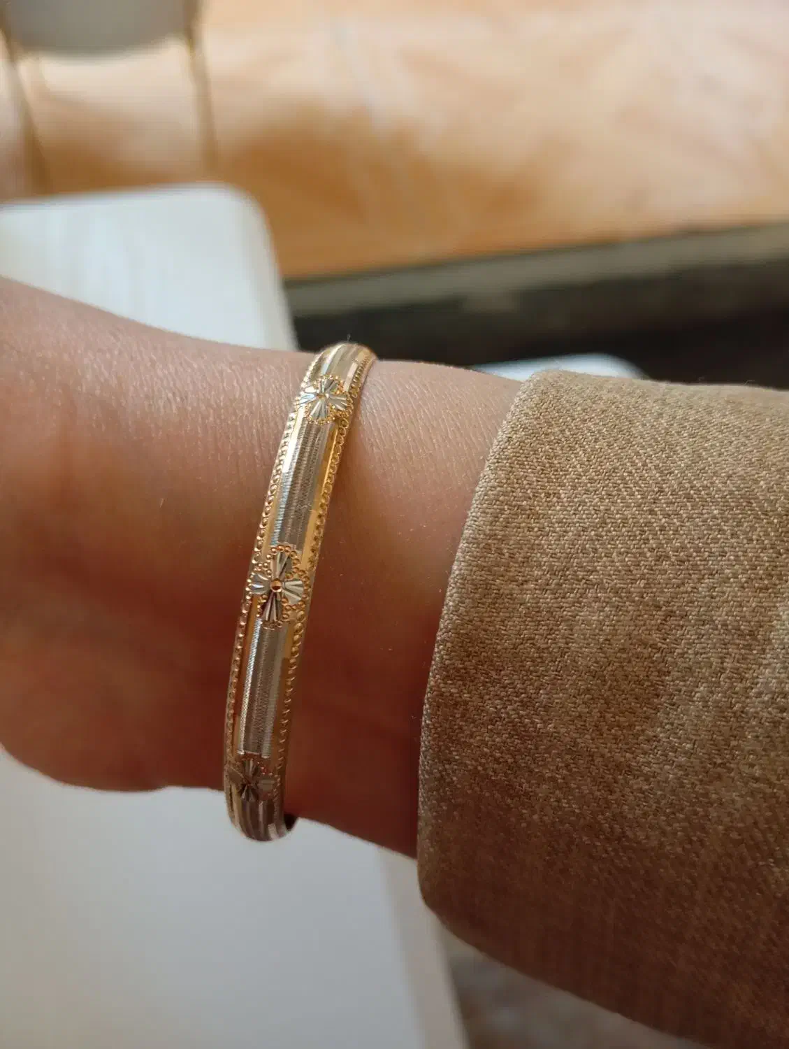 النگو|جواهرات|همدان, |دیوار