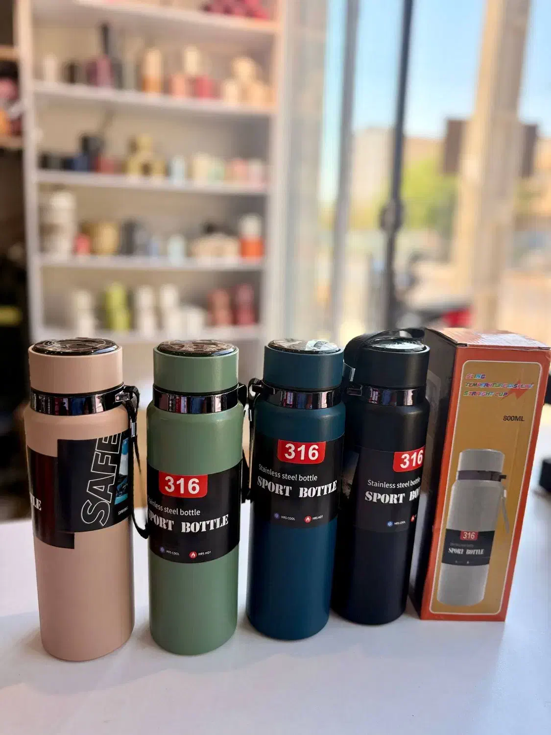 فلاکس و تراول|ظروف نگهدارنده، پلاستیکی، یک‌بارمصرف|بندر گناوه, |دیوار