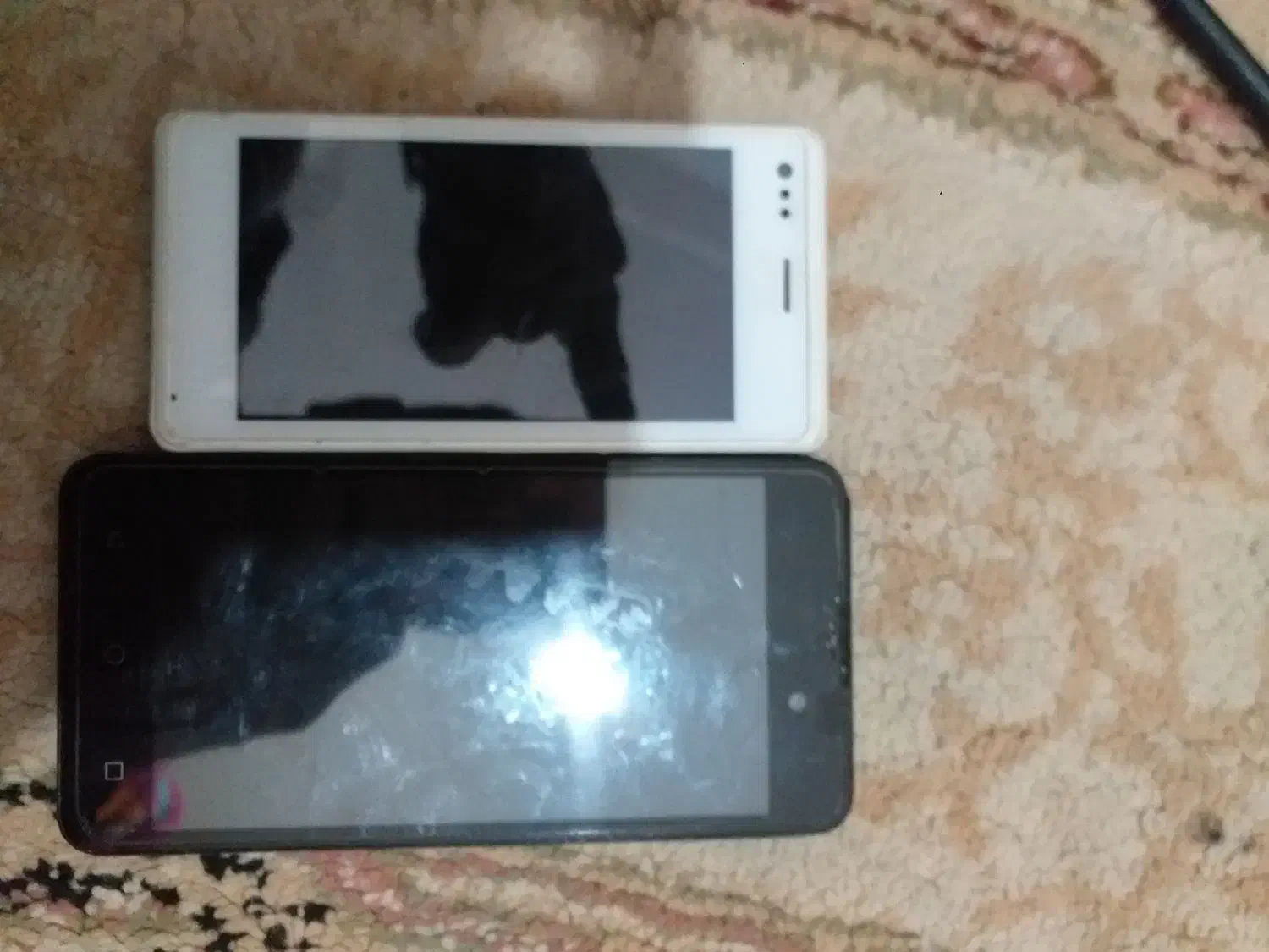 ۳ تا گوشی  نیاز تعمیر|موبایل|رشت, جماران|دیوار