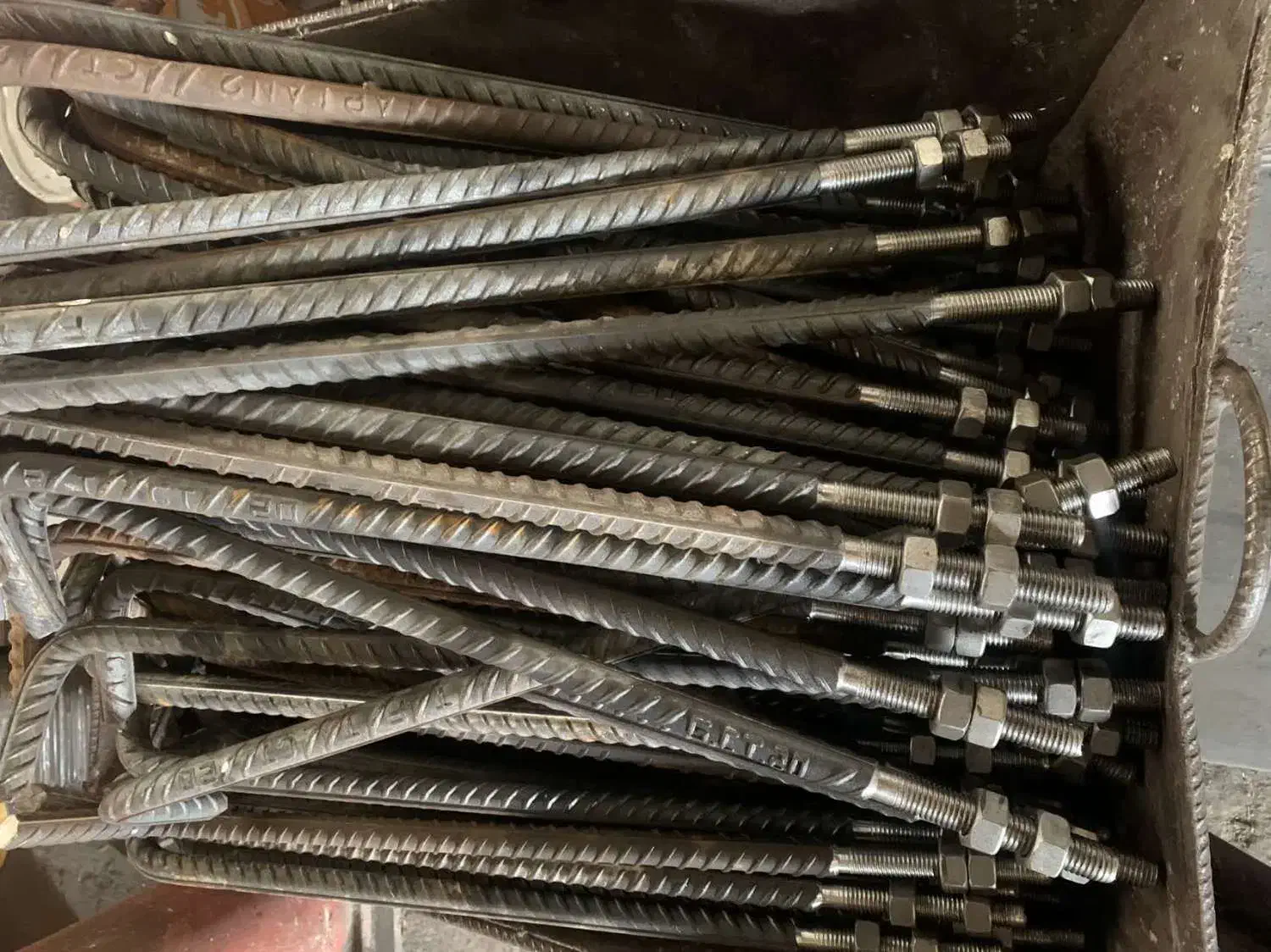 بولت|مصالح و تجهیزات ساختمان|معصومیه, |دیوار