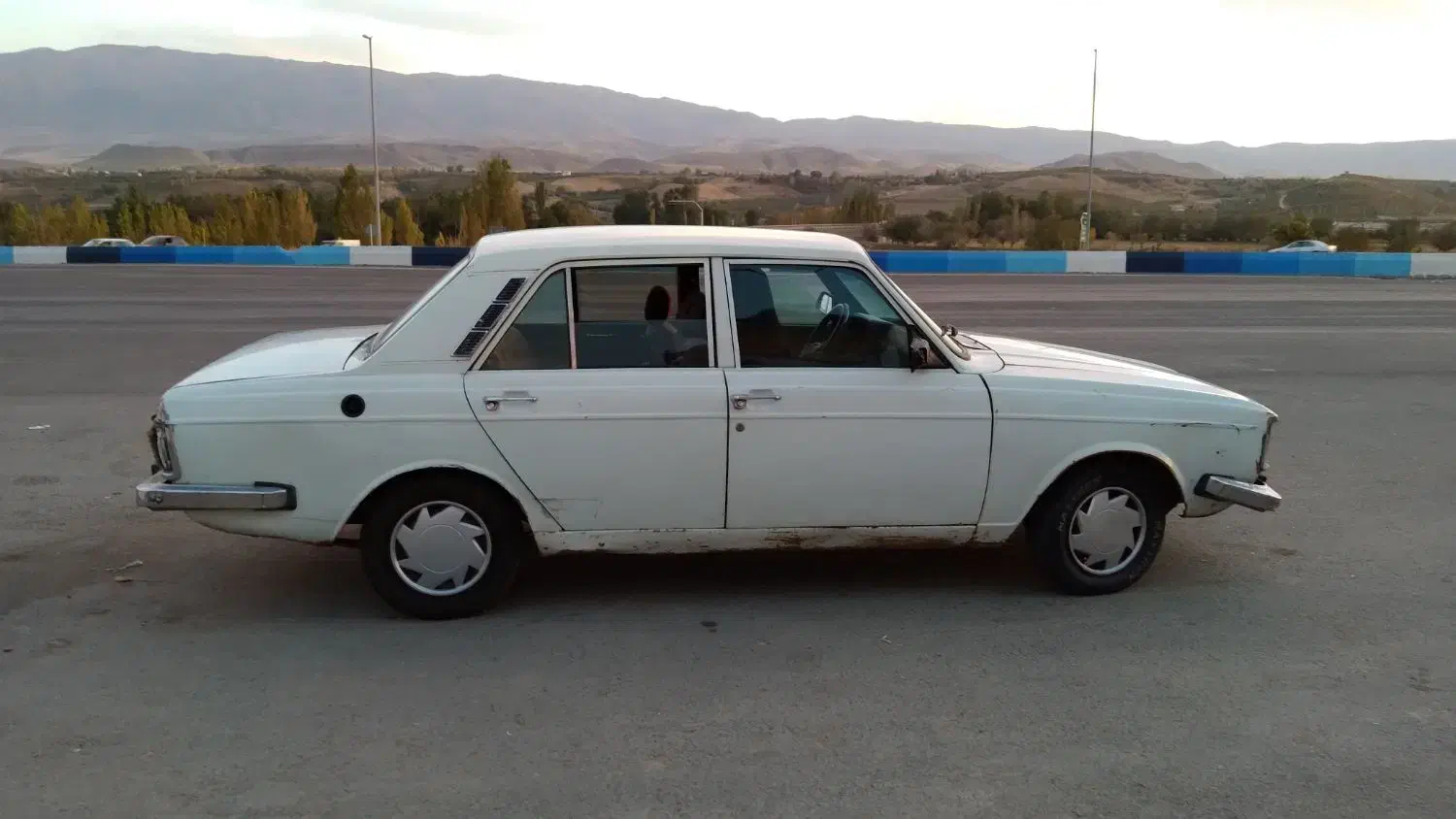 خودرو پیکان مدل ۸۳ انژکتور|خودرو سواری و وانت|اهر, |دیوار