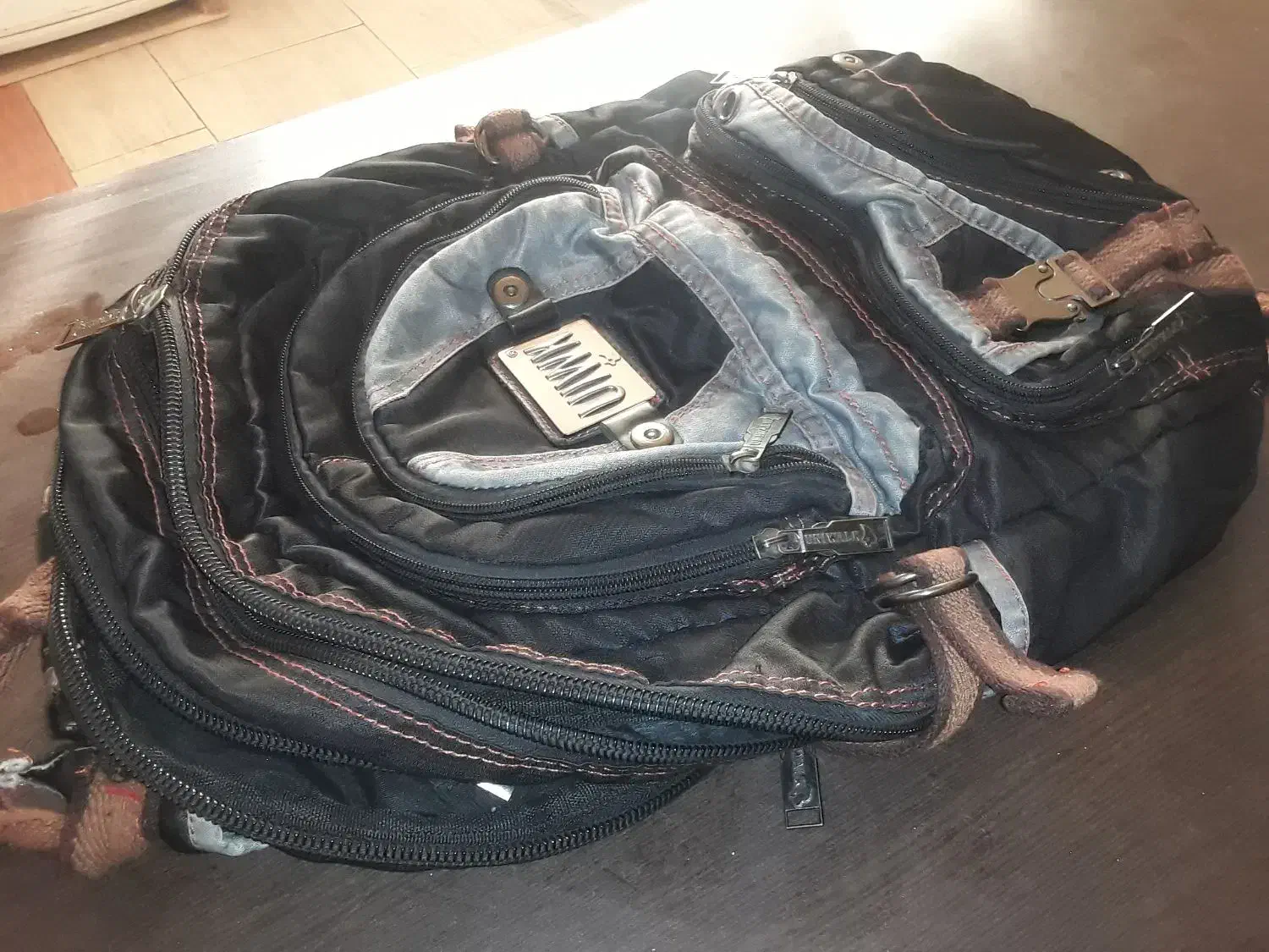 یک عدد کوله پشتی مناسب دبستان|کیف، کفش، کمربند|اراک, |دیوار