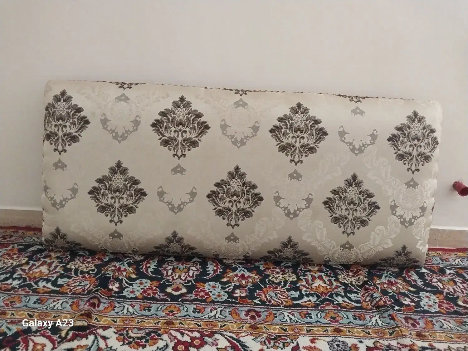 دوجفت پشتی|پشتی|دزفول, |دیوار