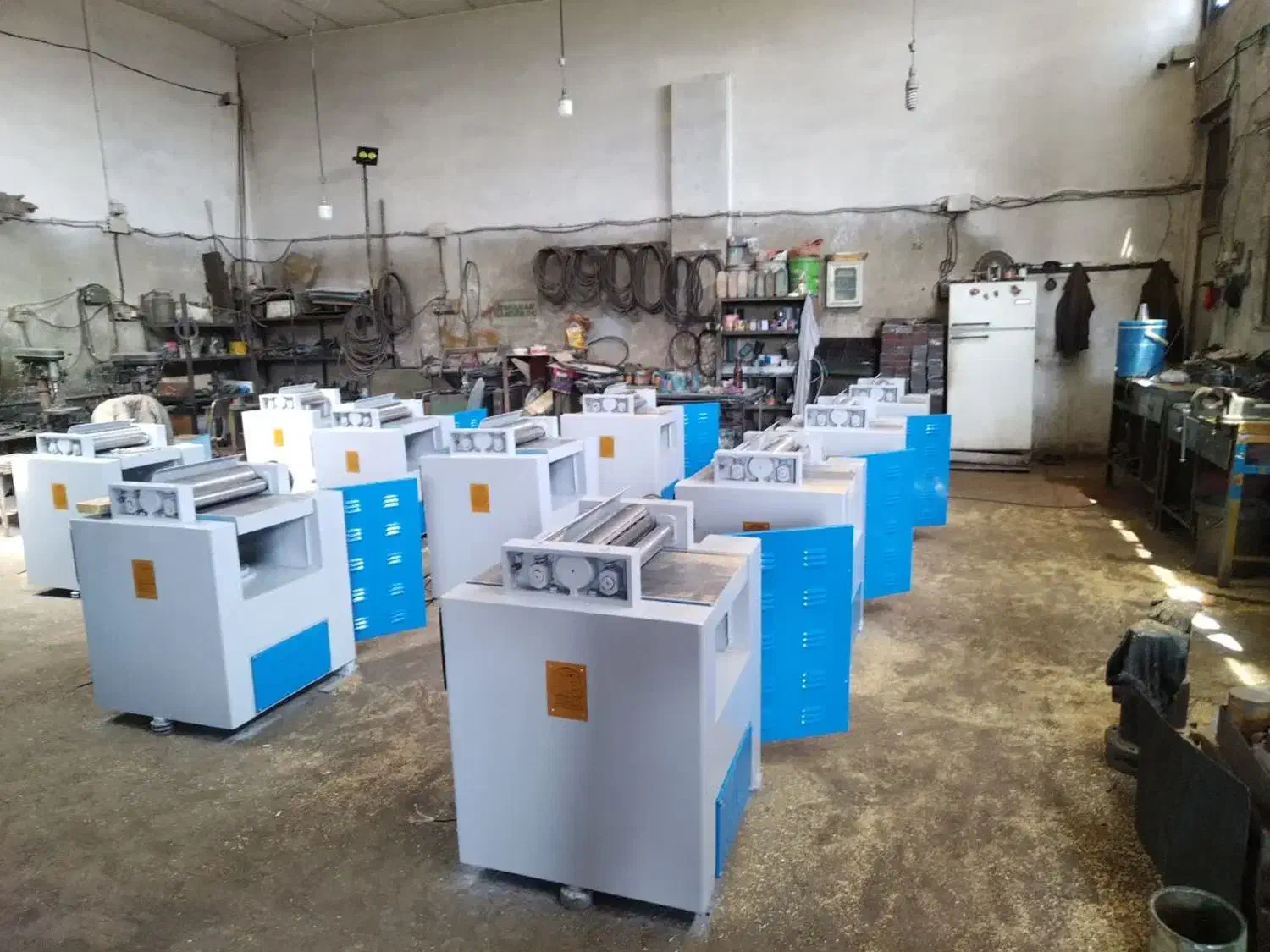 فلکه 70 ممتاز|ماشینآلات صنعتی|قم, کاسه گران|دیوار