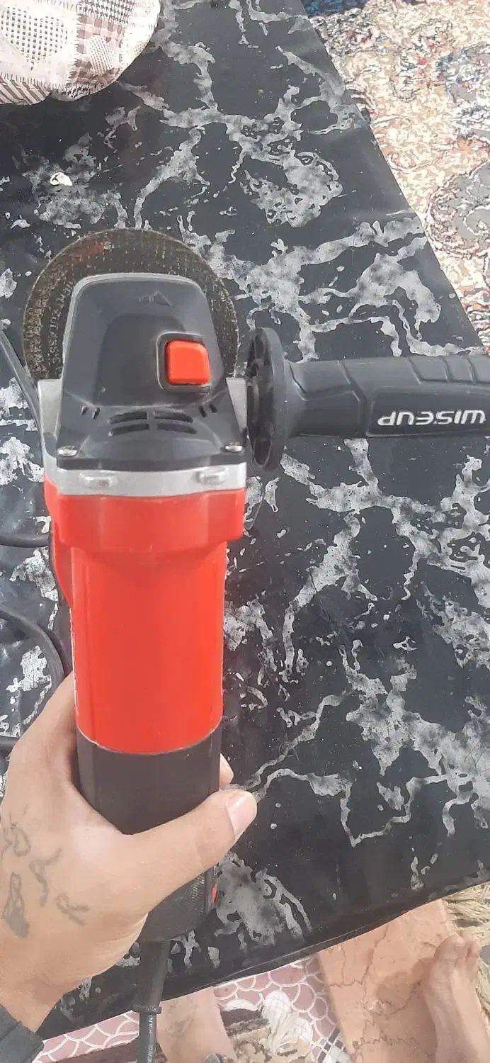 یک مینی فرزنونوباکارتون هتازقالکزاپاسم دارنوع|ابزارآلات|مشهد, شهرک شهید باهنر|دیوار