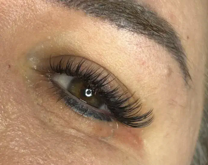 اکستنشن مژه ،لیفت مژه و ابرو|خدمات آرایشگری و زیبایی|نور, |دیوار