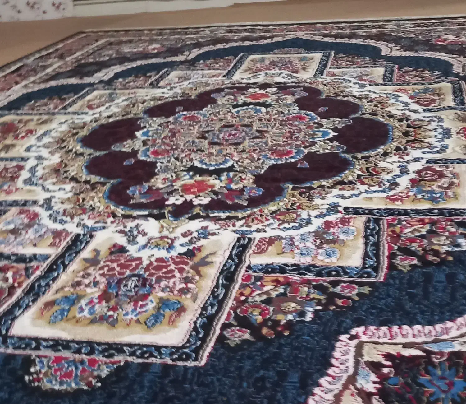 فرش ۱۲ متری۷۰۰ شانه اکریلیک (کدHCRX2)|فرش|هندیجان, |دیوار