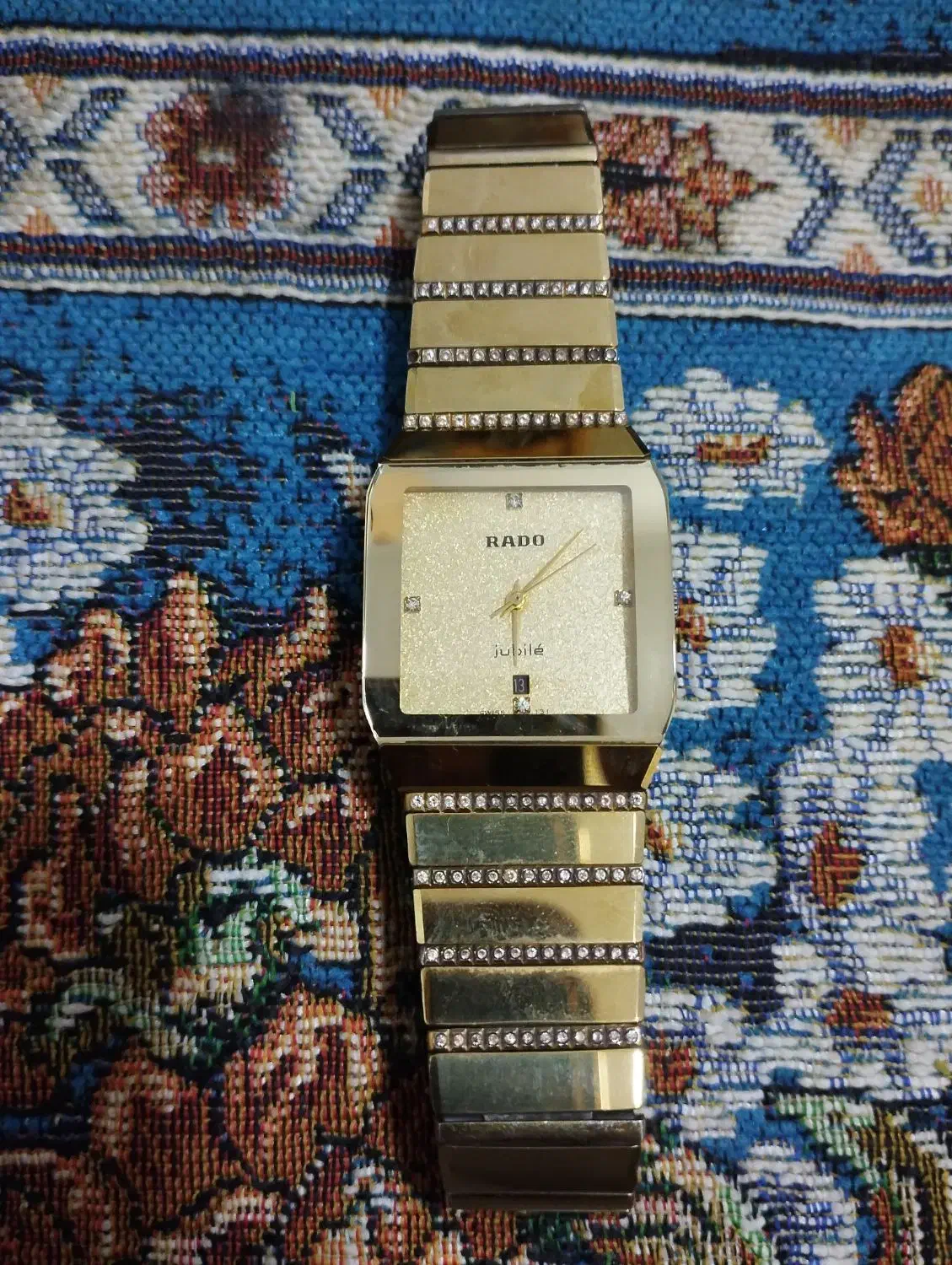 ساعت آناتون|ساعت|ایرانشهر, |دیوار