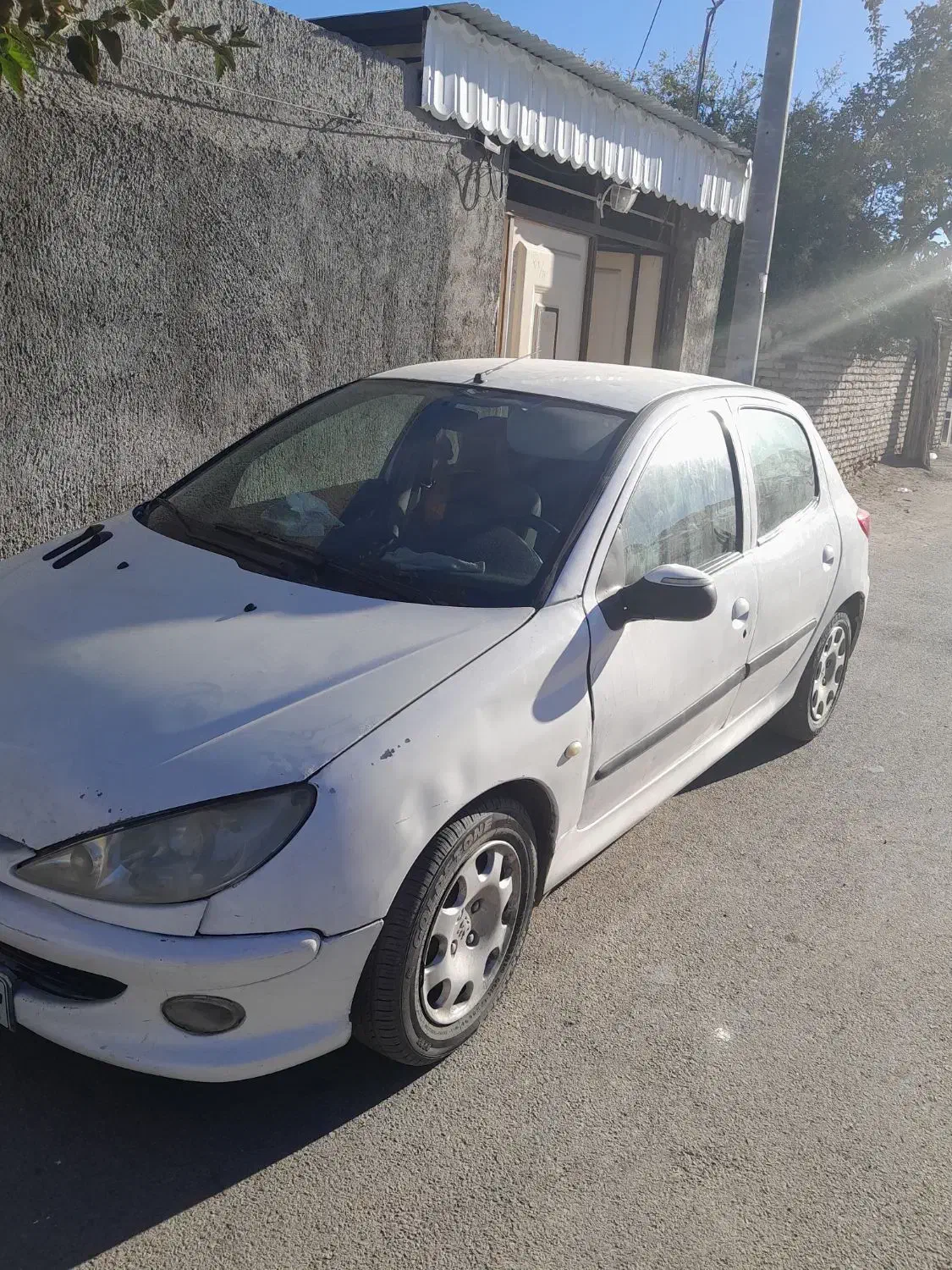 206مدل 81|خودرو سواری و وانت|گناباد, |دیوار