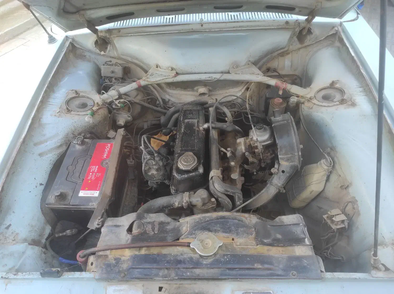 پیکان وانت|خودرو سواری و وانت|اصفهان, کلمه خوران|دیوار