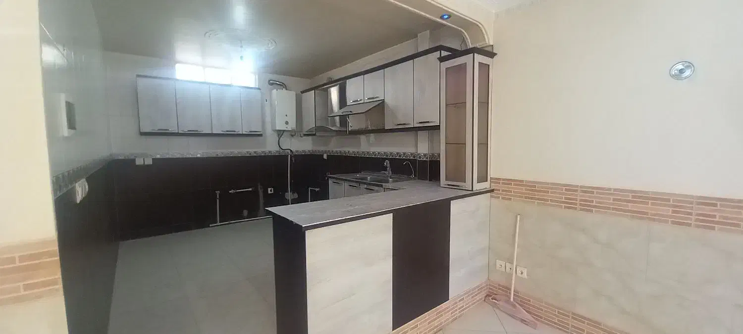 آپارتمان ۹۰ متری پشت شهرداری همکف|اجارهٔ آپارتمان|پاکدشت, پاکدشت (مامازند)|دیوار