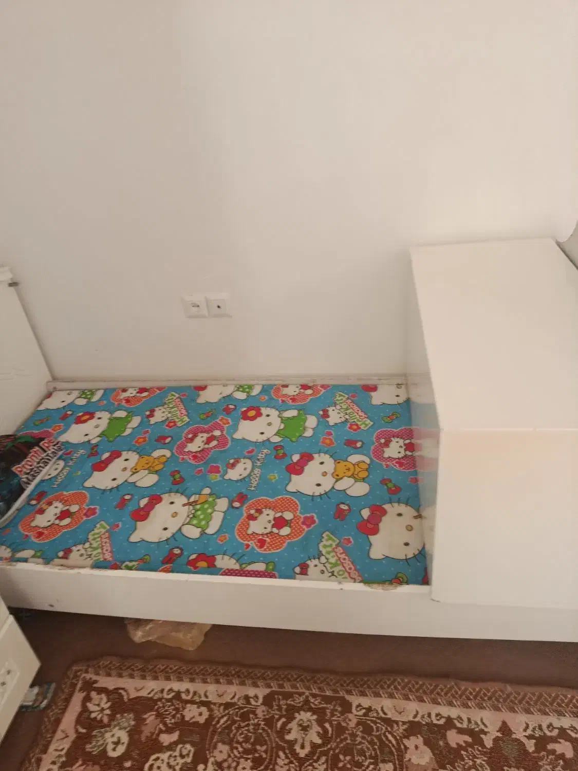 تخت خواب 1نفره|تخت و سرویس خواب|تربتحیدریه, حاجی یار|دیوار