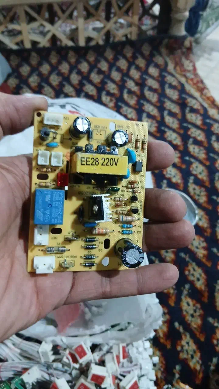 سیم سوکت دار وکیدرله مغانطیسی|مودم و تجهیزات شبکه|نیشابور, فضل|دیوار