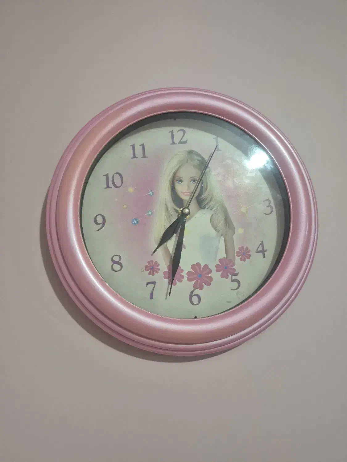 ساعت دیوار دخترانه باربی|ساعت دیواری و تزئینی|پردیس, فاز ۴|دیوار