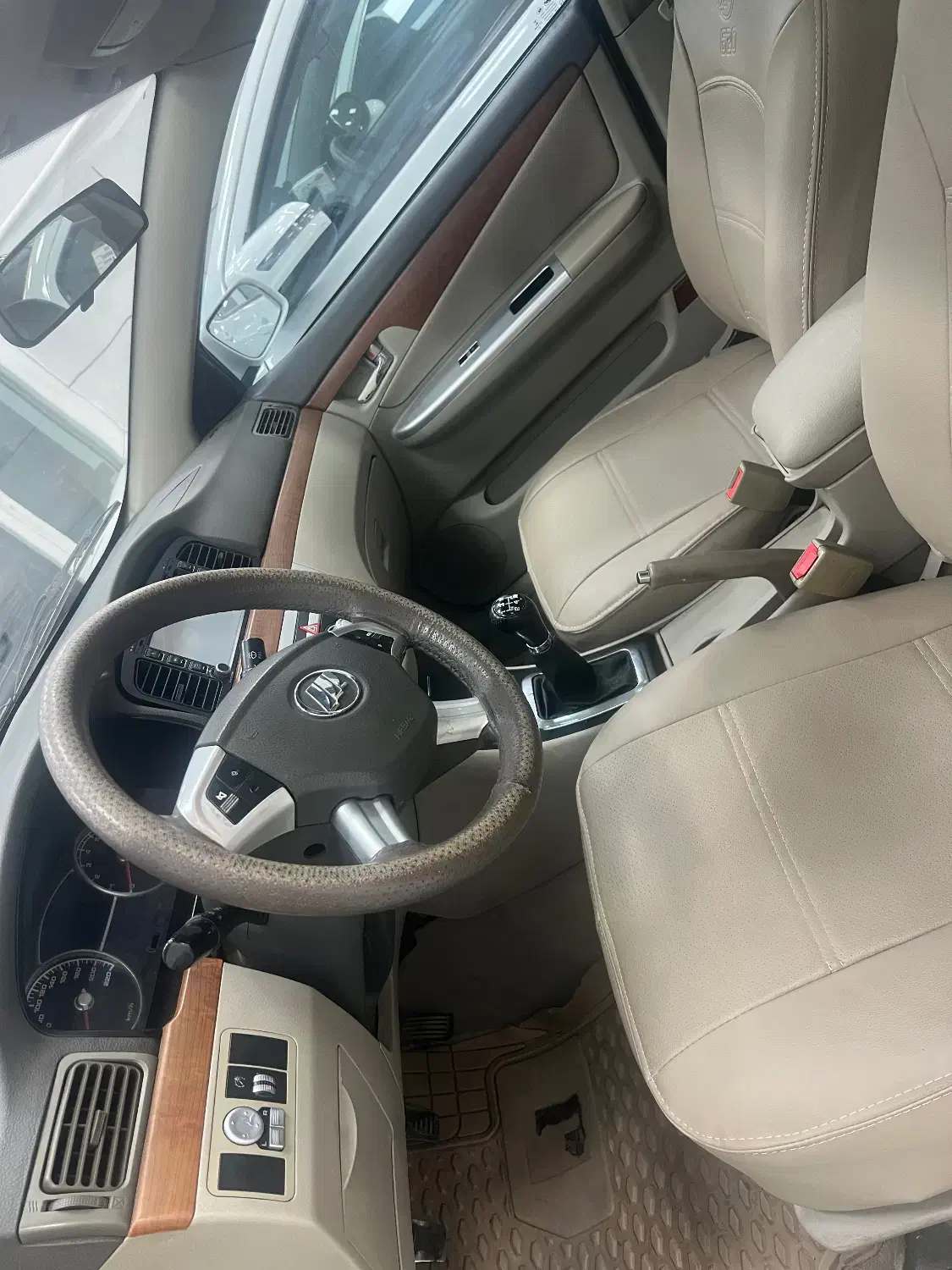 لیفان ۶۲۰|خودرو سواری و وانت|اردبیل, |دیوار