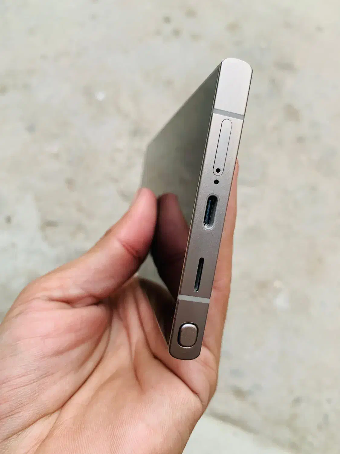 Samsung S24 ultra|موبایل|باهوکلات, |دیوار