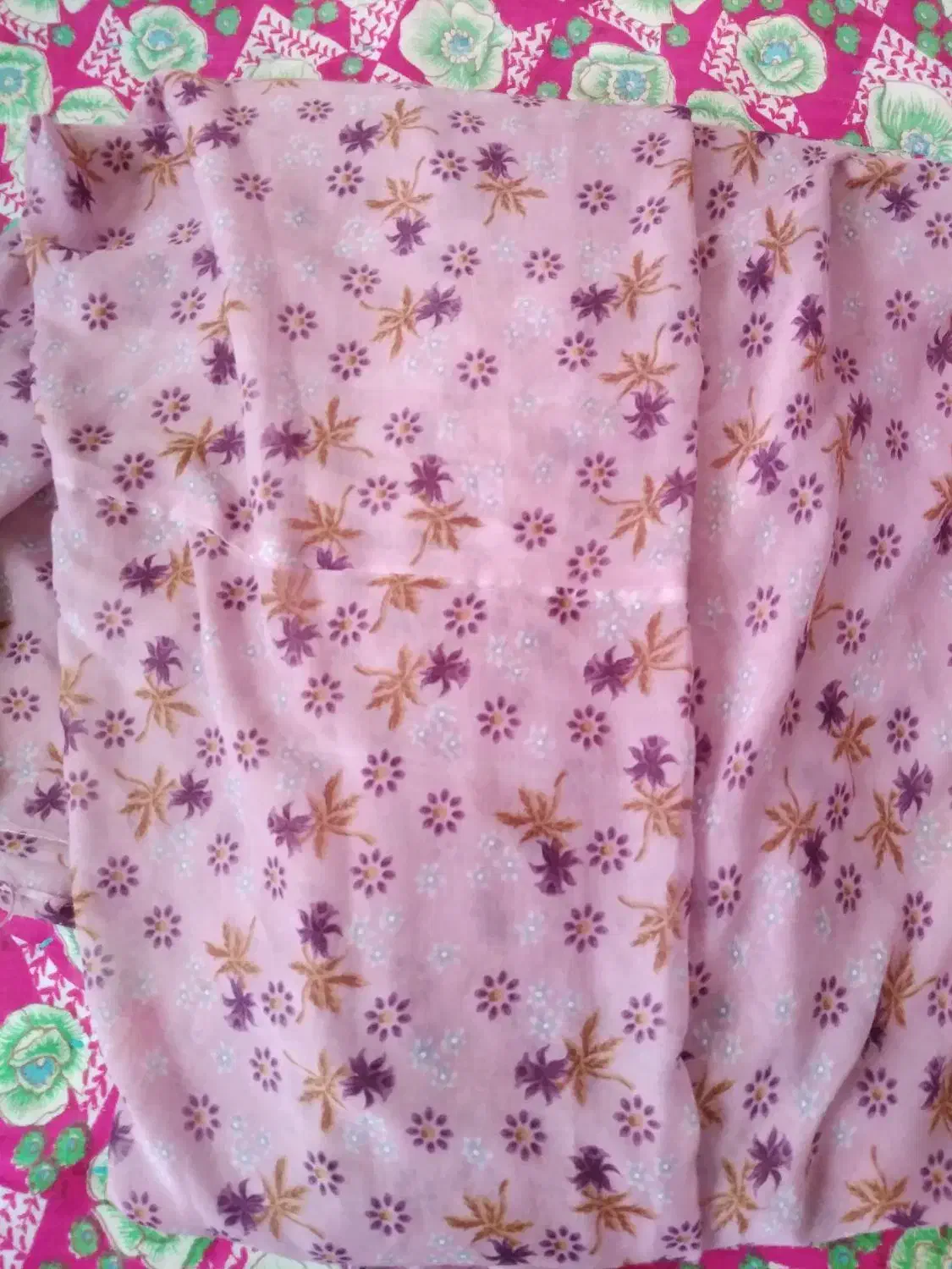 چادر رنگی|لباس|قوچان, |دیوار