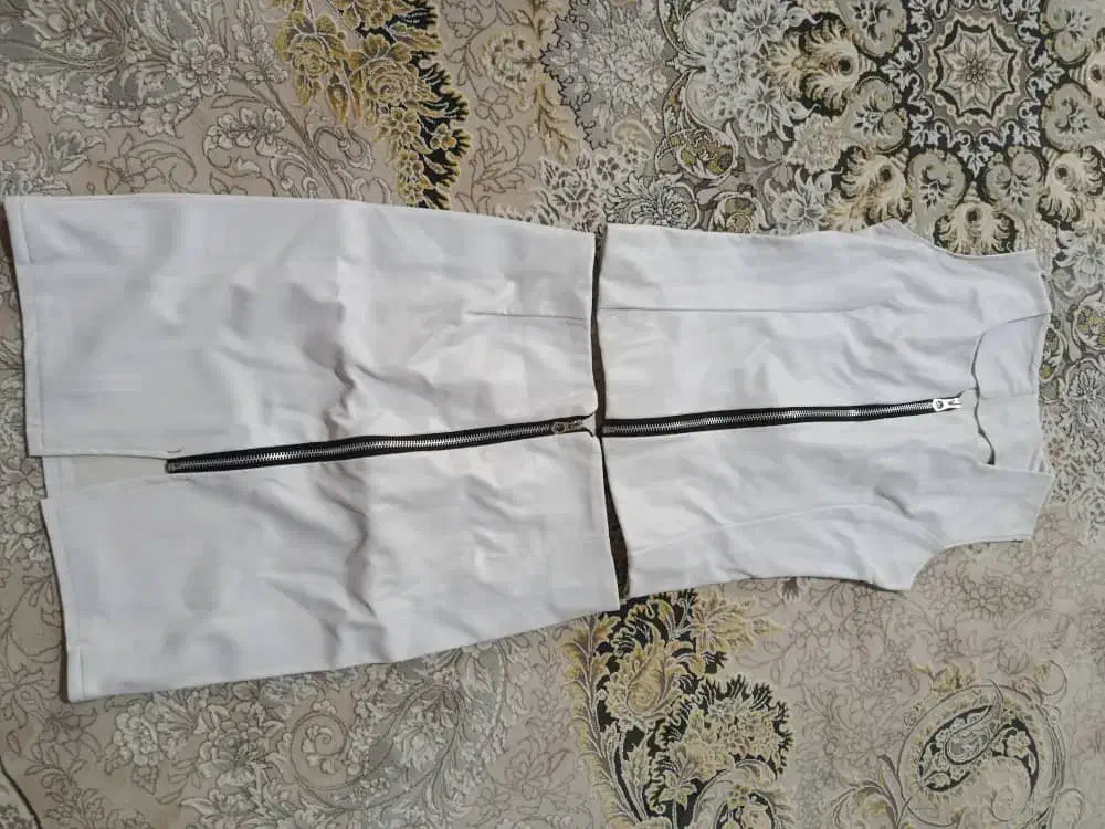 تعدادی لباس مناسب ۹تا ۱۱|لباس|کازرون, |دیوار