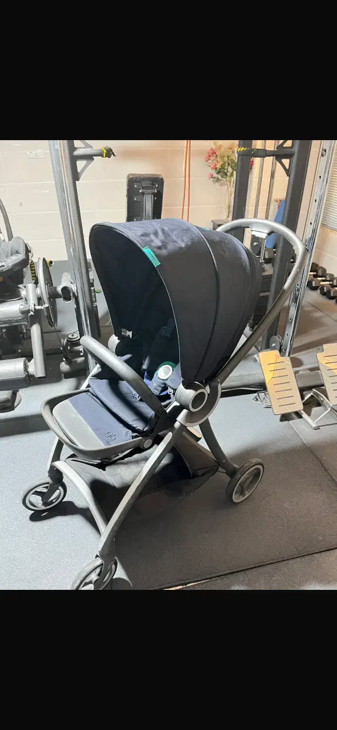 کالسکه برندgb|کالسکه و لوازم جانبی|صدرا-فارس, فاز ۲|دیوار