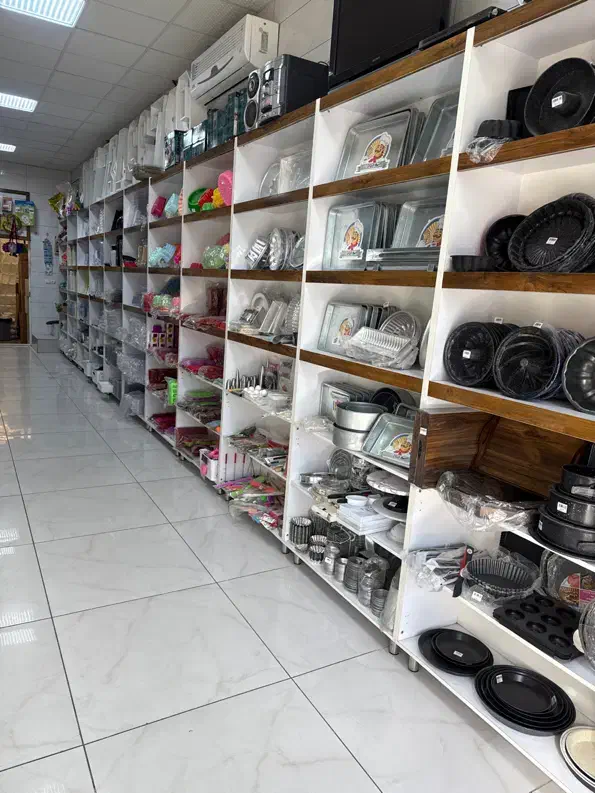 استخدام آقا درفروشگاه لوازم قنادی زرین پلاست|استخدام خدمات فروشگاه و رستوران|ارومیه, |دیوار